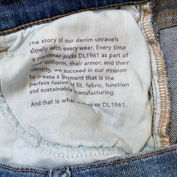 DL1961 Riley Boyfriend Straight Leg Raw Edge Hem‎ - Waterfront Size 25 - Picture 12 of 12